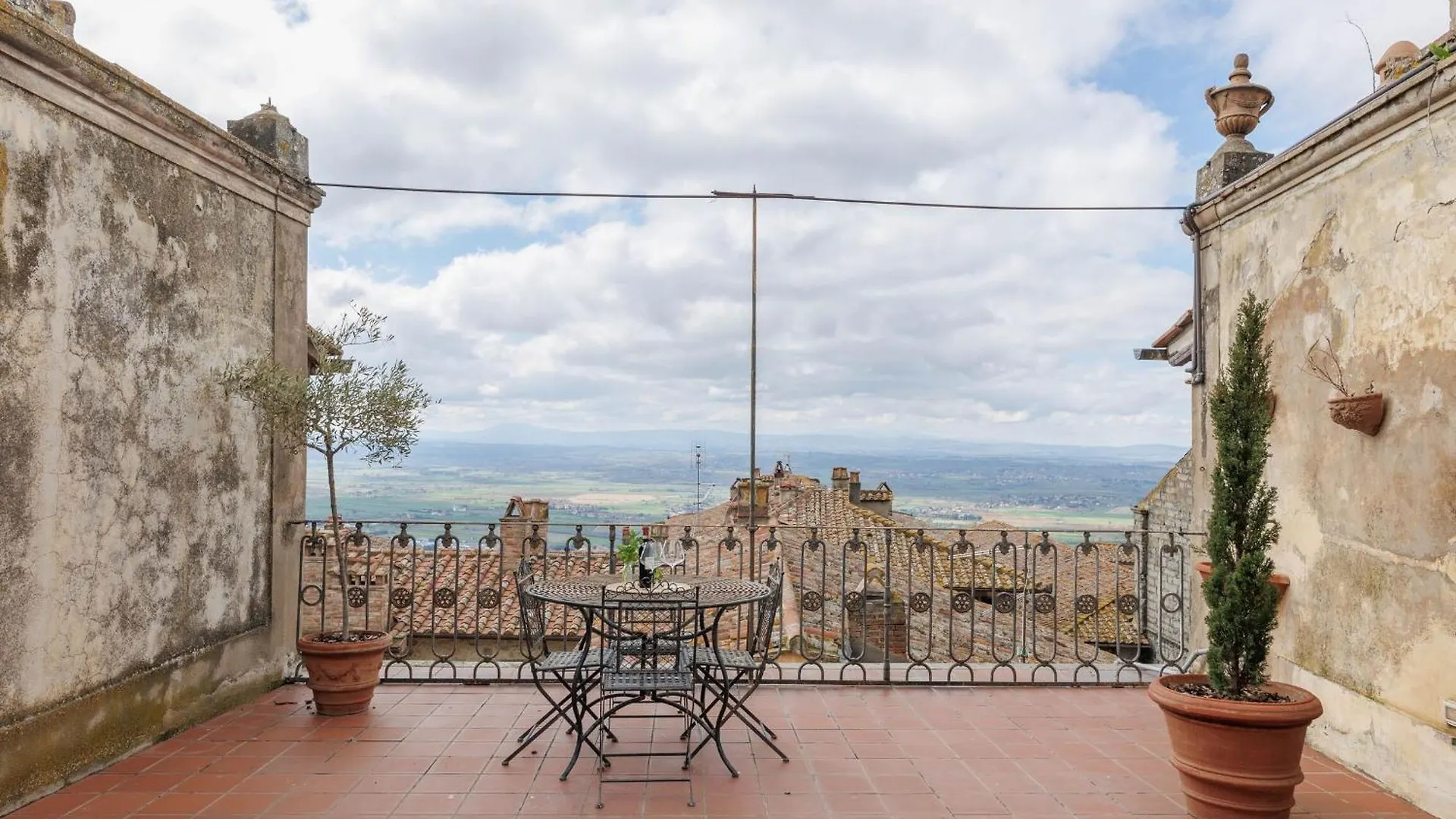 La Terrazza Sulla Valle Cortona Apartamento